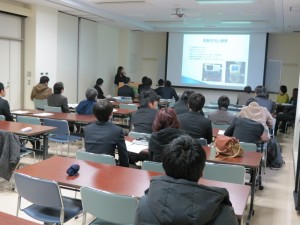 緊張しながらも、発表しました。
